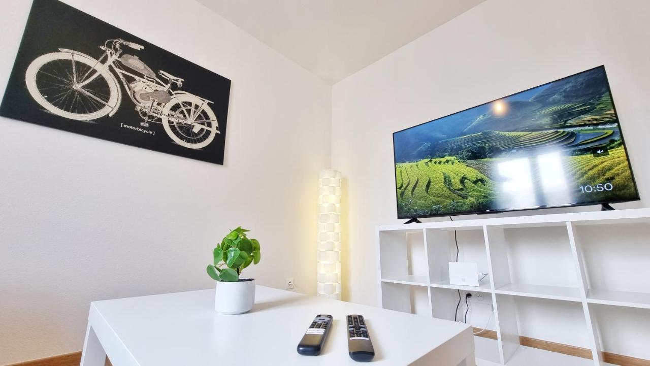 Chez Jm - Calme - Chic - Fibre - Relax Bnb Mulhouse Bagian luar foto